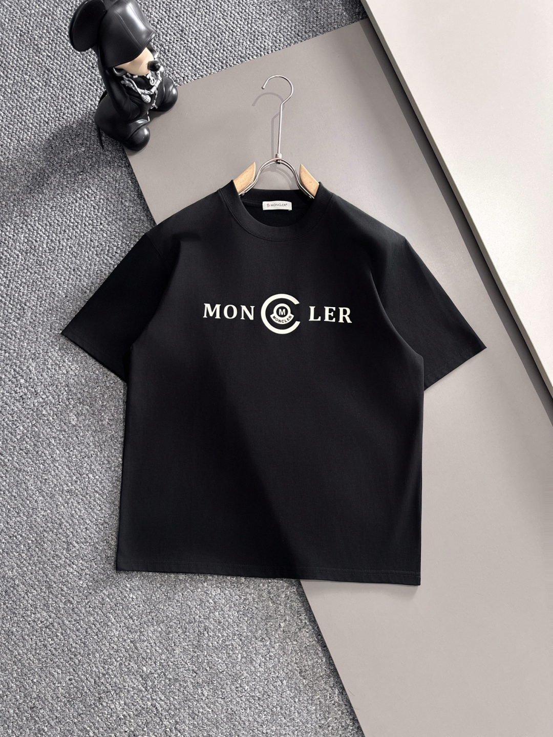 MONCLER Tシャツ H0201