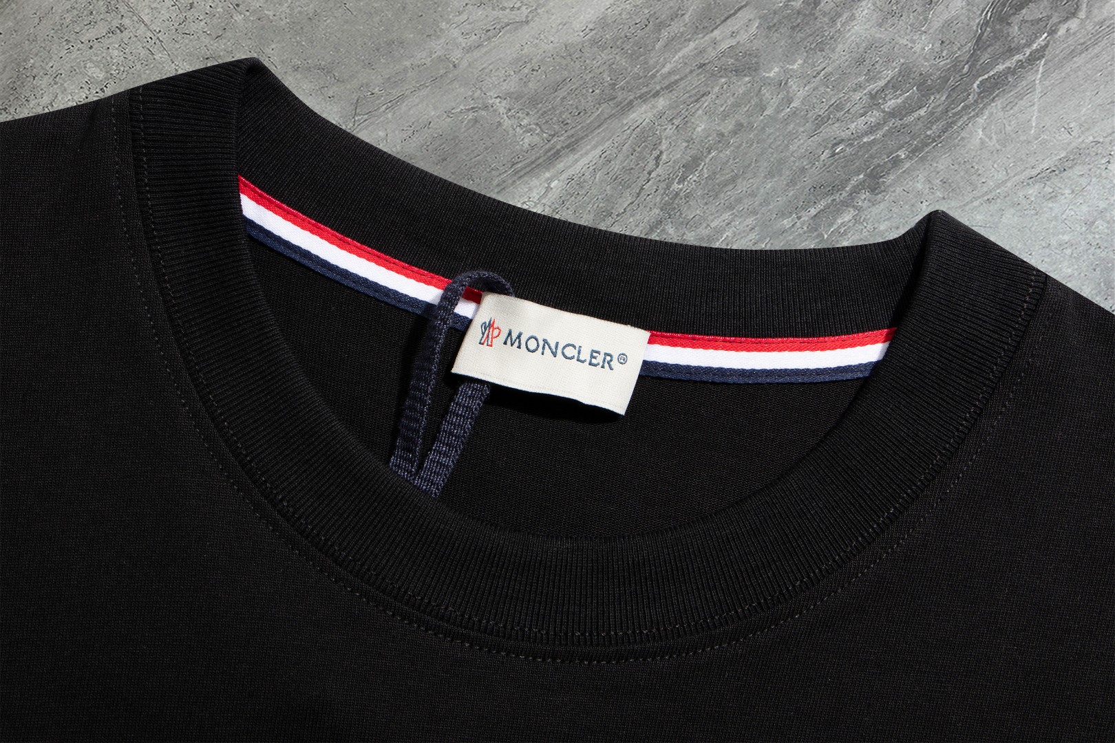 MONCLER Tシャツh0204