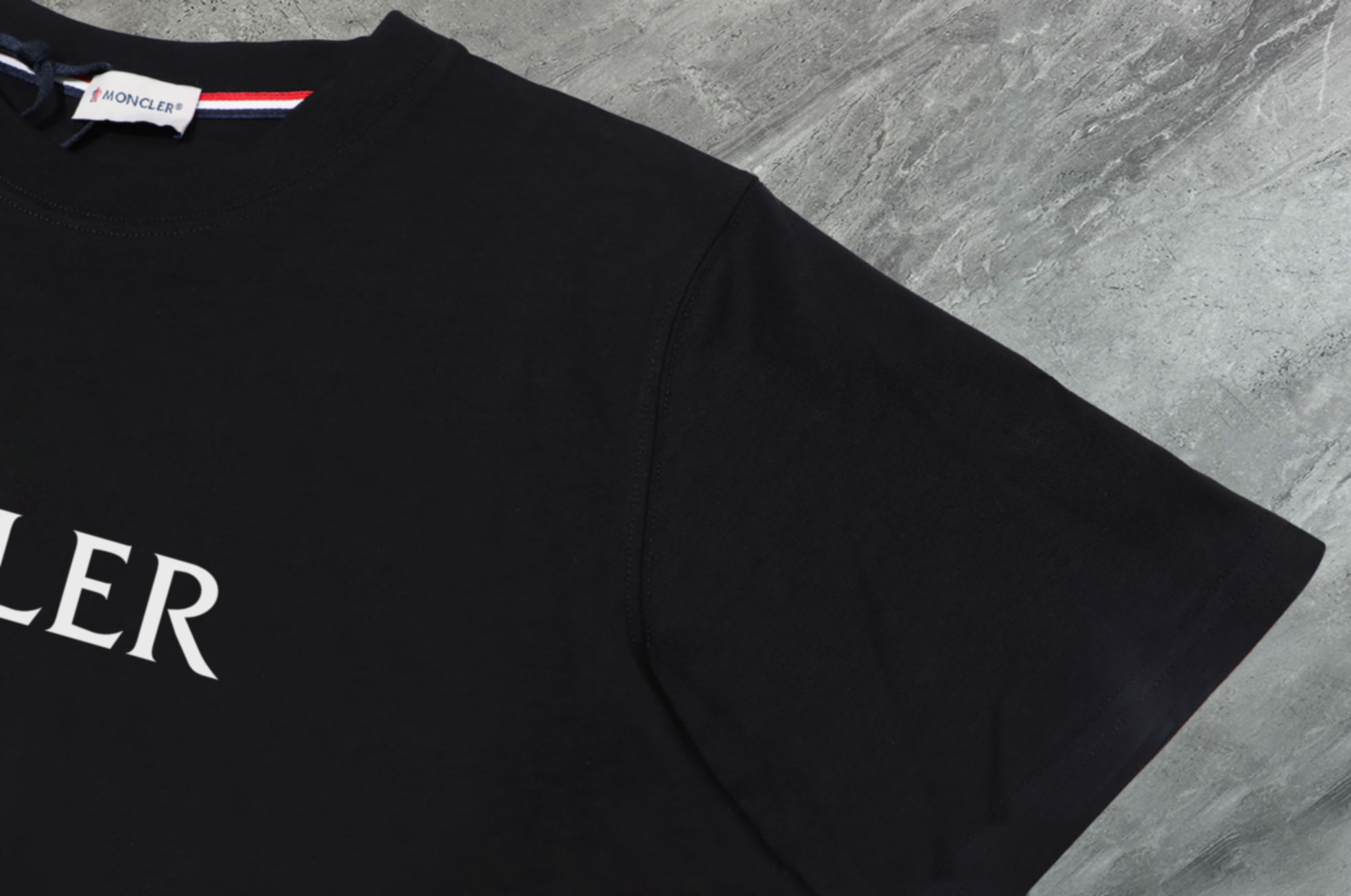 MONCLER Tシャツh0204