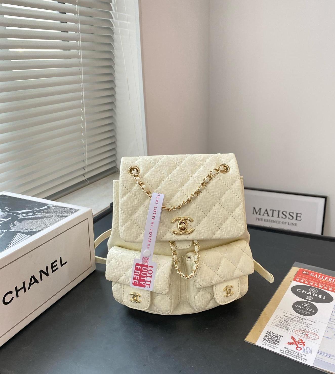 【限定カラーで入手困難♪】シャネル マトラッセ キャビアスキン パープル ランダムシリアル ココマーク シャンパンゴールド バックパック リュック バッグ