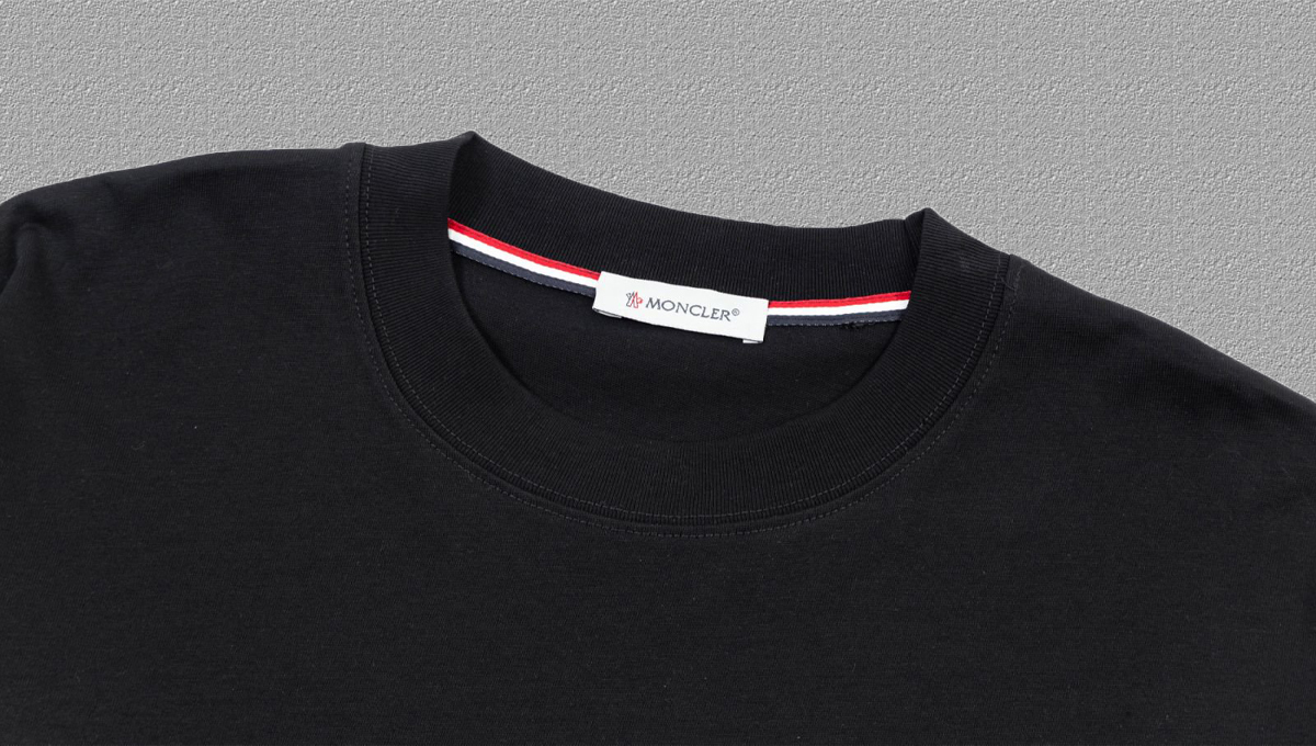 MONCLER Tシャツ  h0212