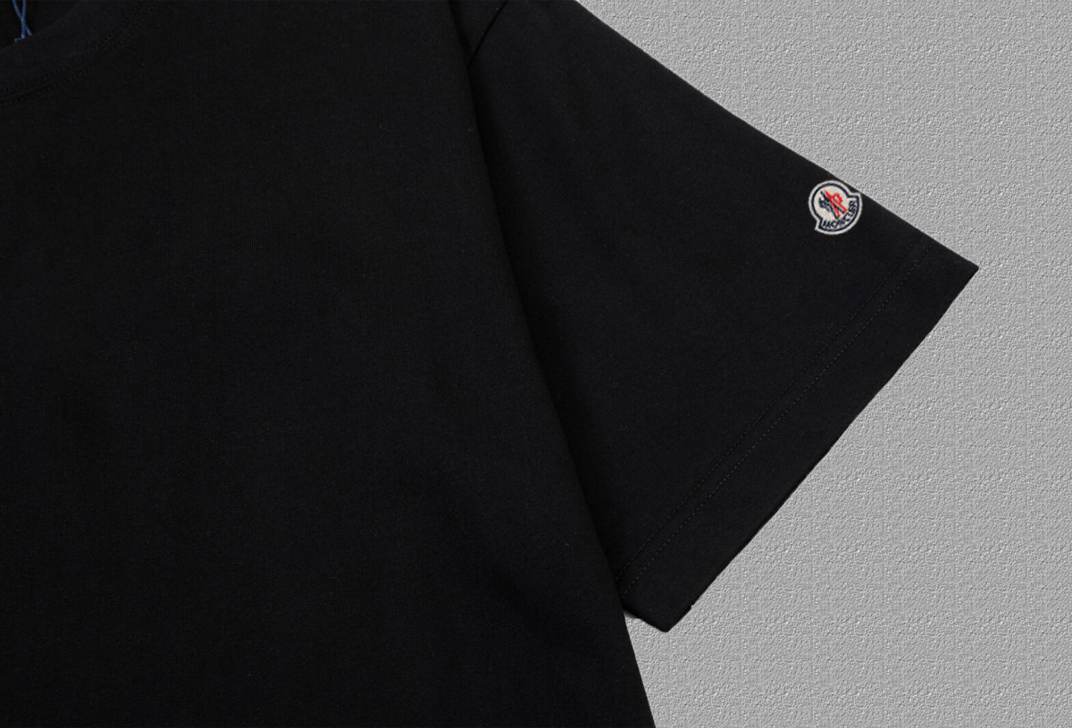 MONCLER Tシャツ  h0212