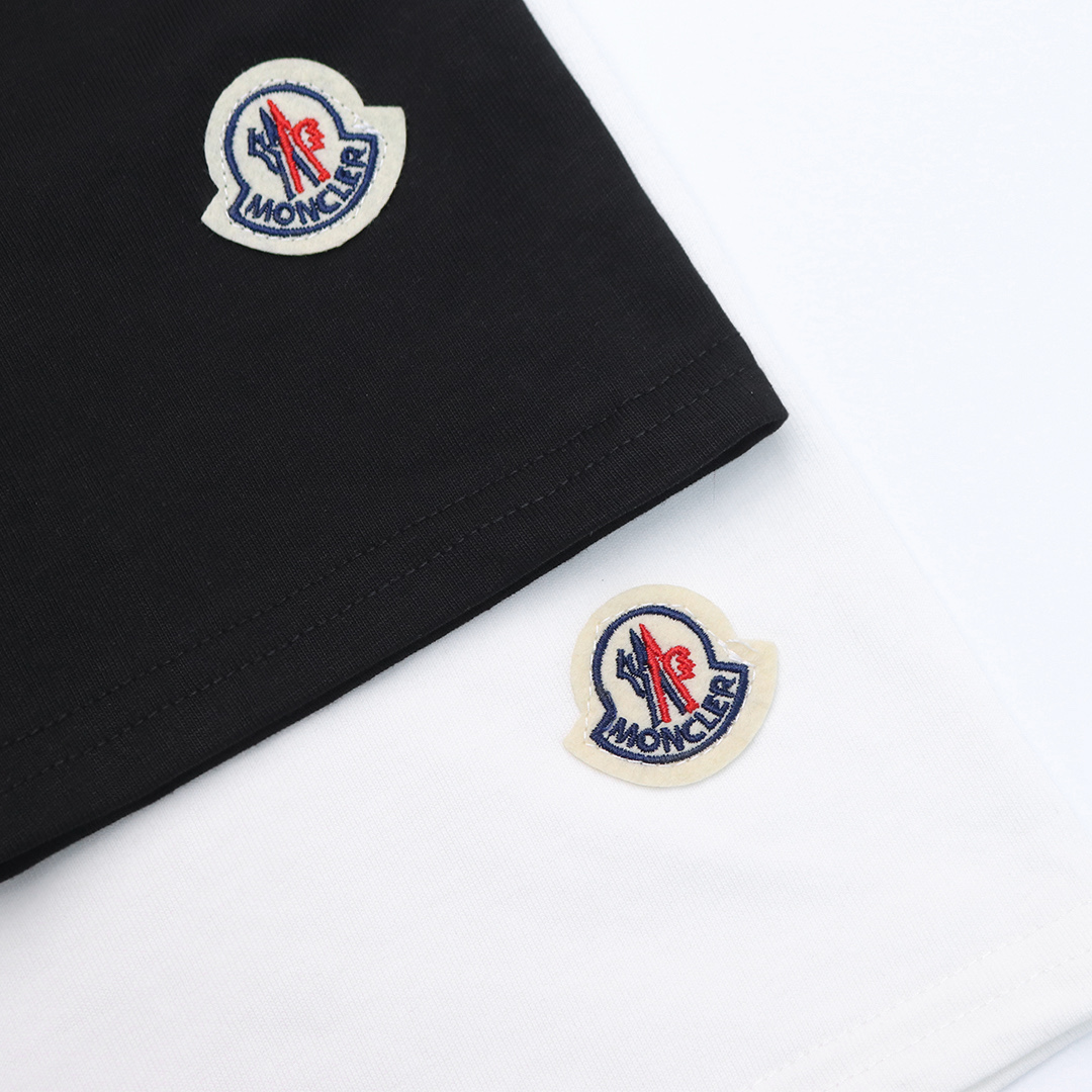 MONCLER  Tシャツ  h0216