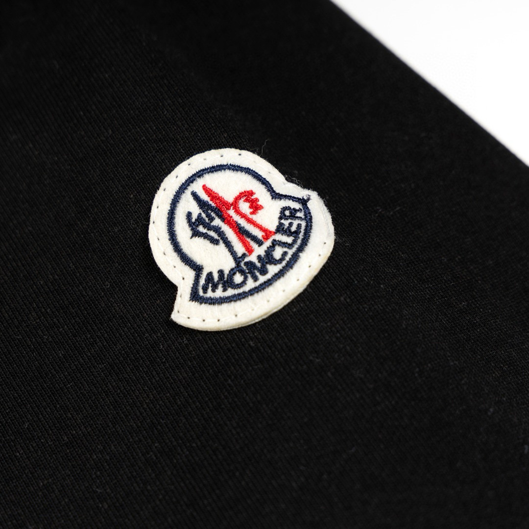 MONCLER  Tシャツ  h0217