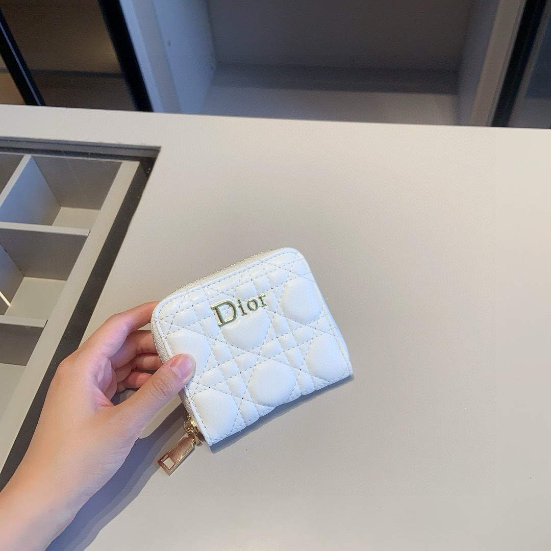 Diorディオール ギフトセット 3点 セット　 Saddle バッグ+CARO ラウンドポーチ（チェーンショルダー付き）＋ミニ財布　白