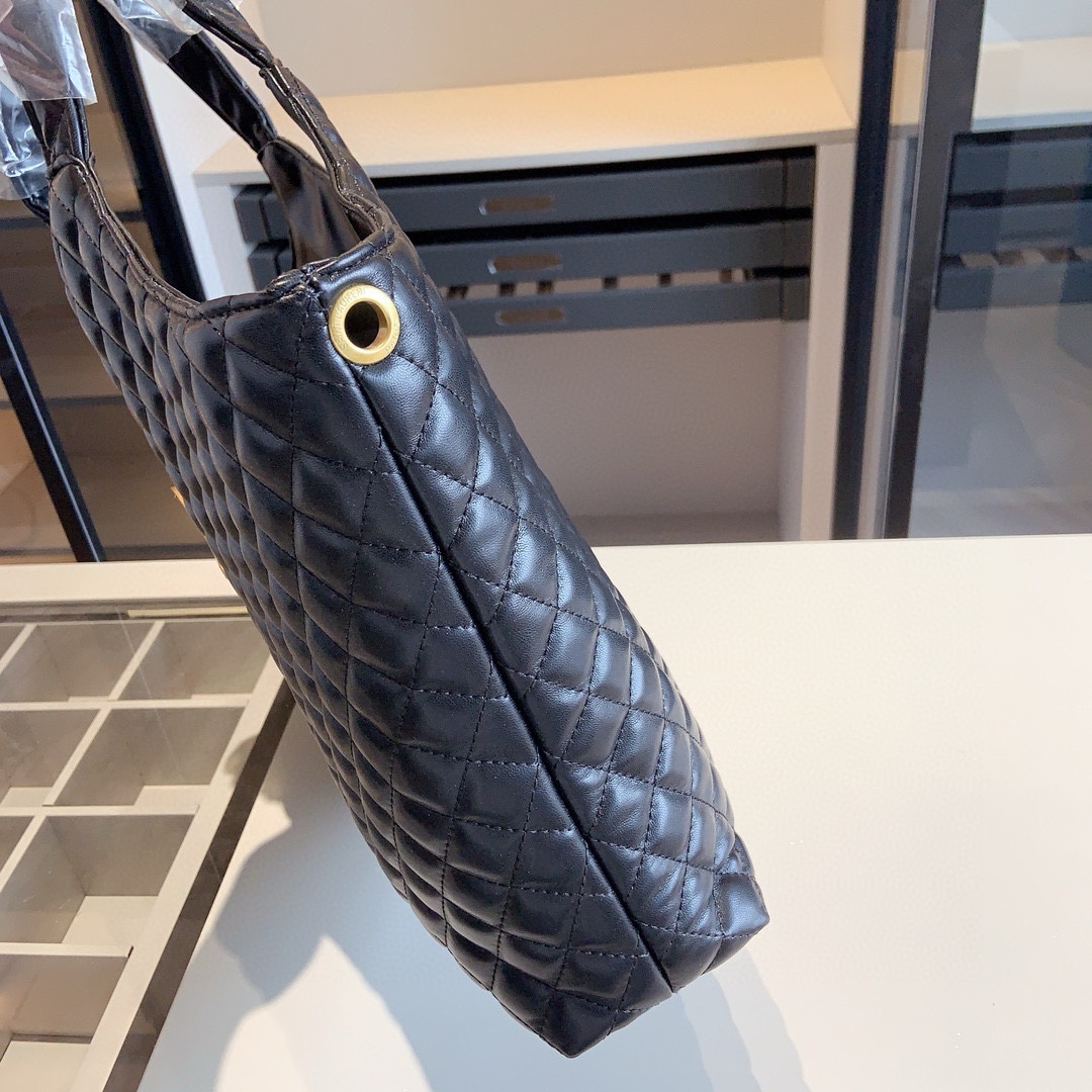 YSL サンローラン　 3セット　YSLトートバッグ（ポーチ付き）+丸型チェーン ショルダー バッグ+ミニ財布