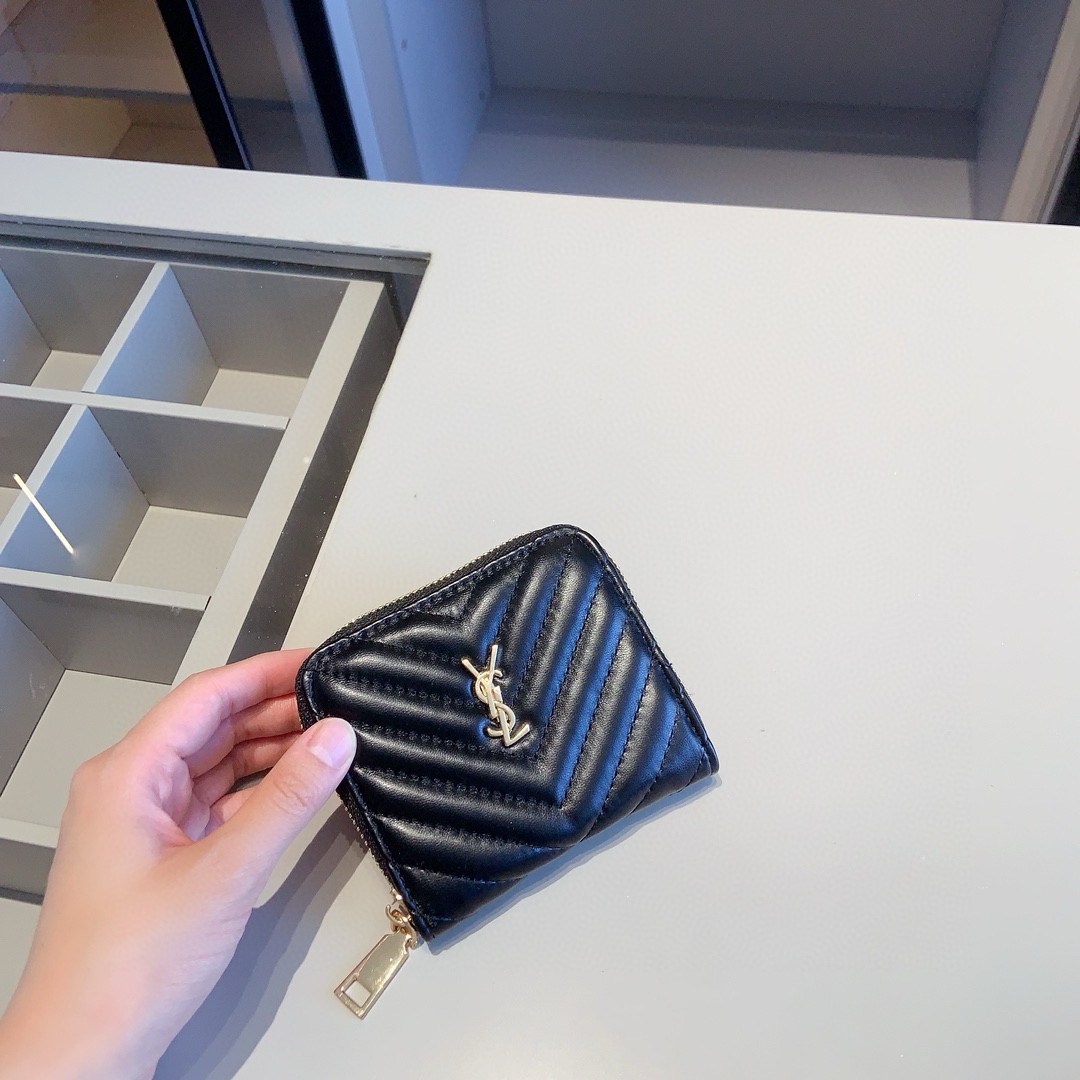 YSL サンローラン　 3セット　YSLトートバッグ（ポーチ付き）+丸型チェーン ショルダー バッグ+ミニ財布