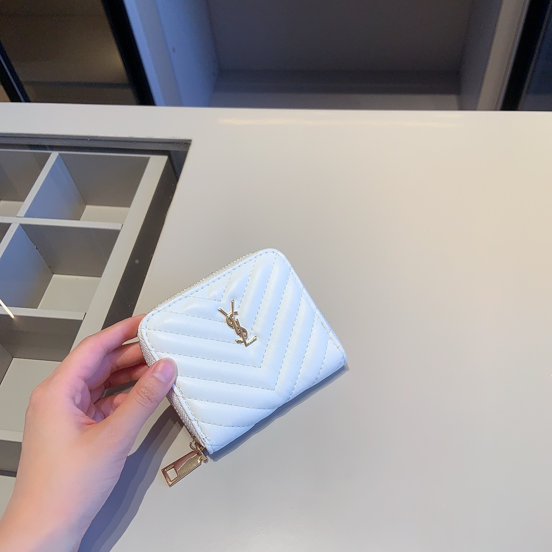 YSL サンローラン　 3セット　YSLトートバッグ（ポーチ付き）+丸型チェーン ショルダー バッグ+ミニ財布 白