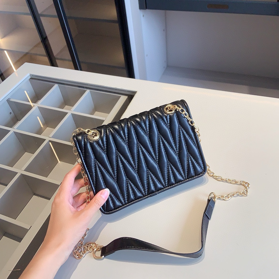 MIUMIUミュウミュウ　 3セット　ボウリングバッグ✙チェーンショルダーバッグ✙カードケース　　黒