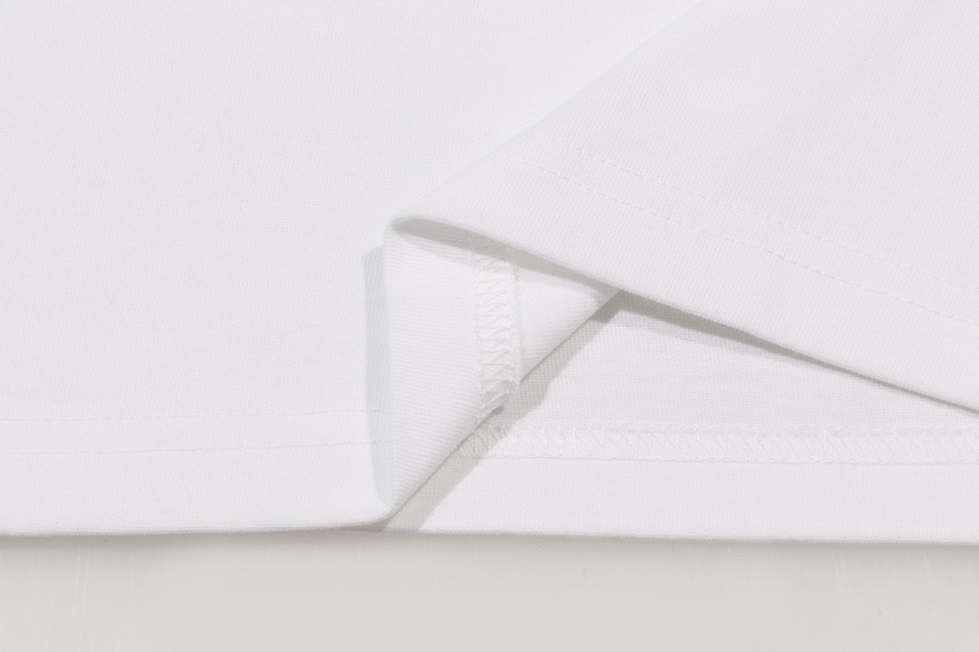 CELINE Tシャツ zH0200