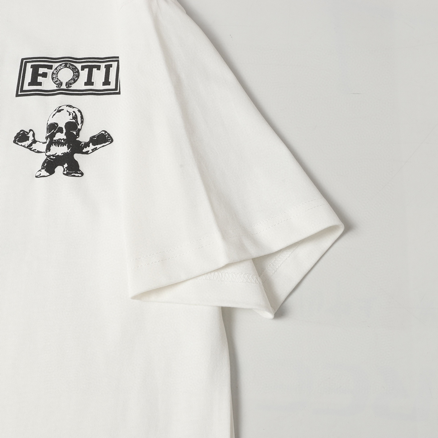 クロムハーツChrome Heart  Tシャツ黒&白  綿100%  zh0126