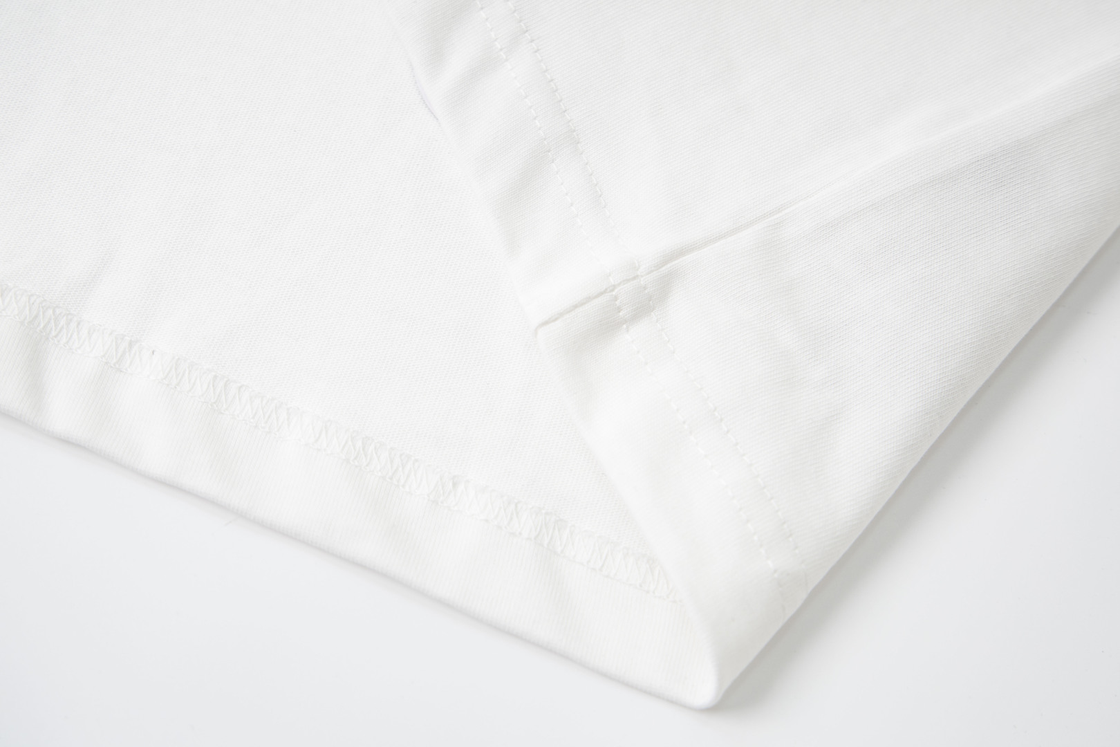 クロムハーツChrome Heart  Tシャツ　黒&白  2色　綿100%  zh0114