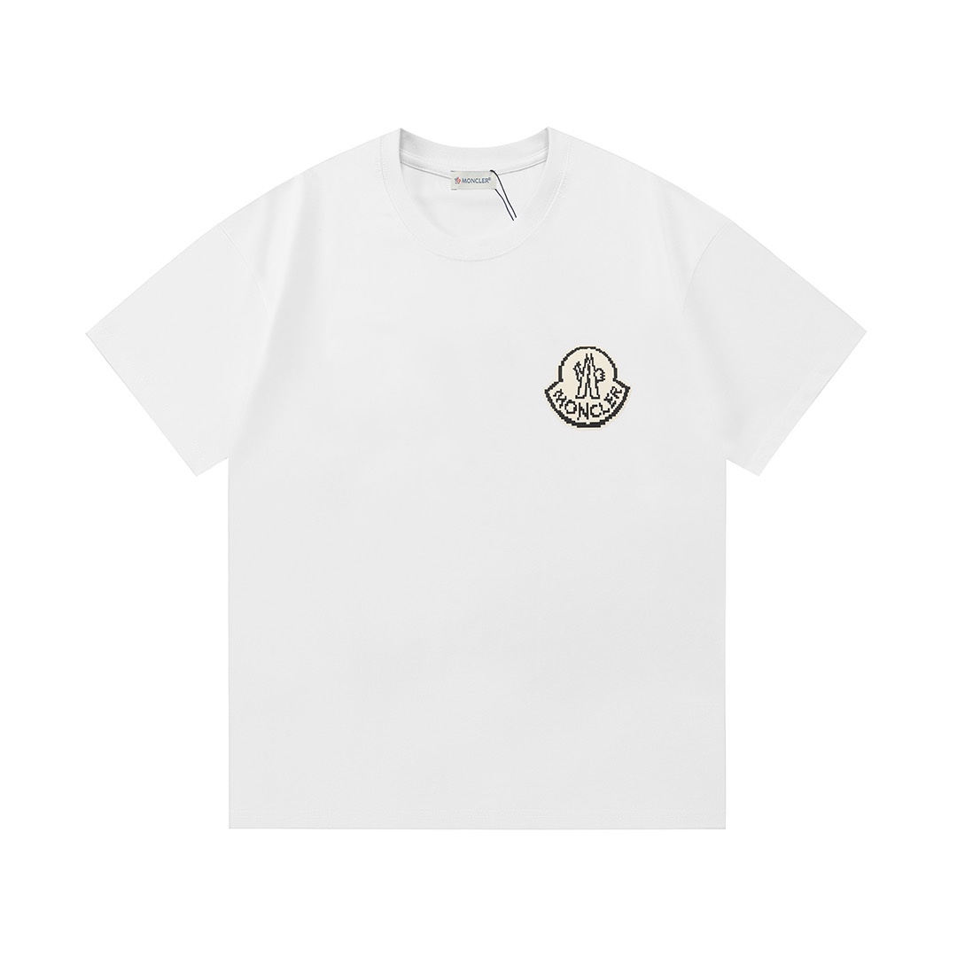 MONCLER Tシャツ  刺繍　mh0212　100％　男女兼用