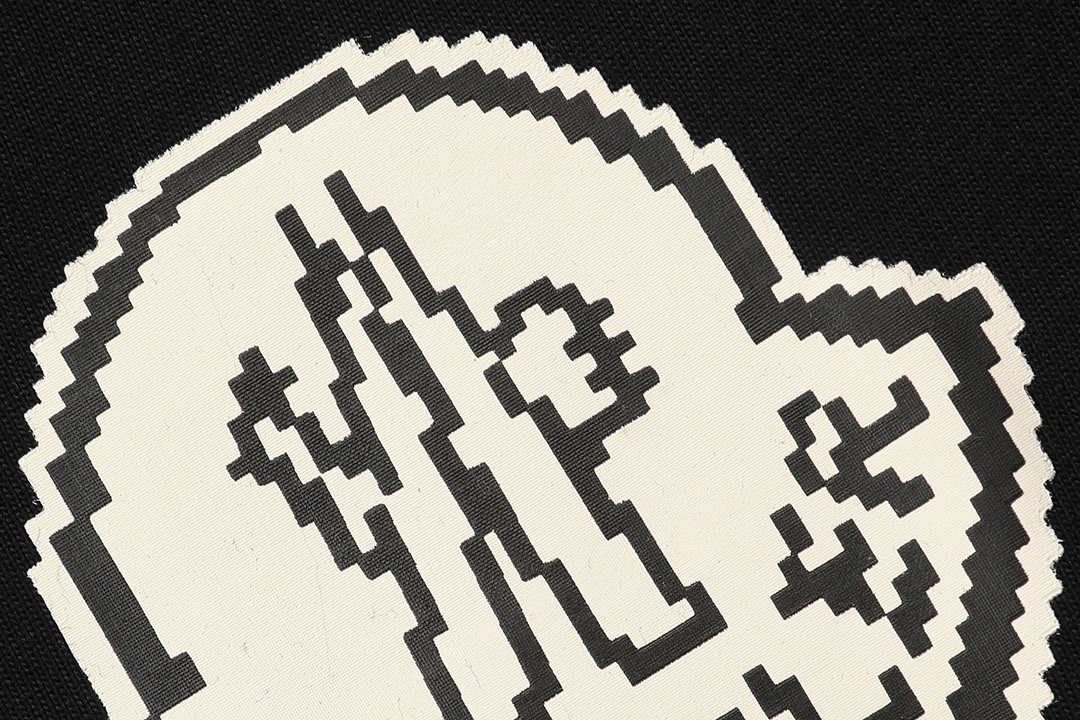 MONCLER Tシャツ  刺繍　mh0212　100％　男女兼用