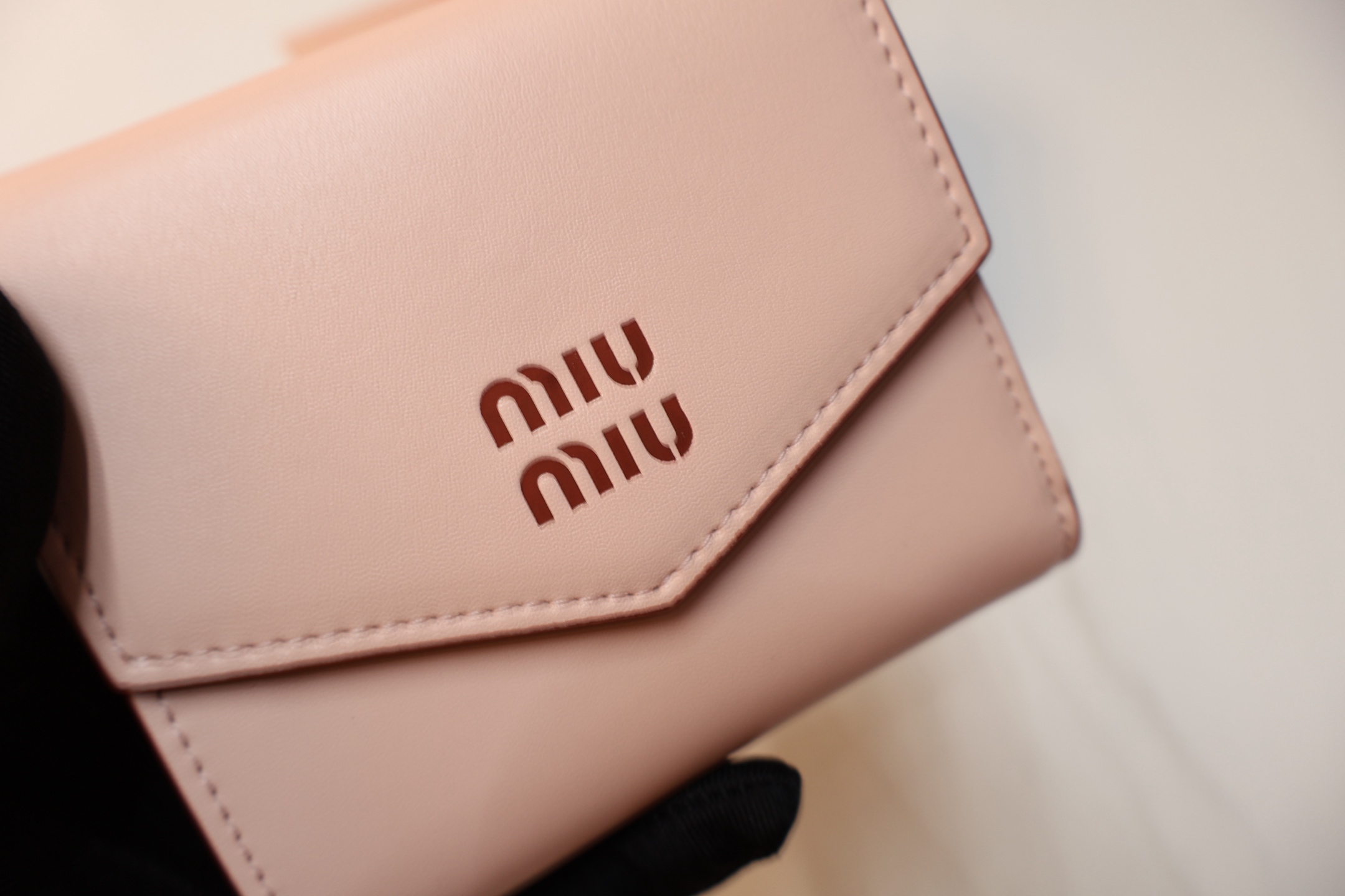 MIUMIU レザー 財布 mm136883