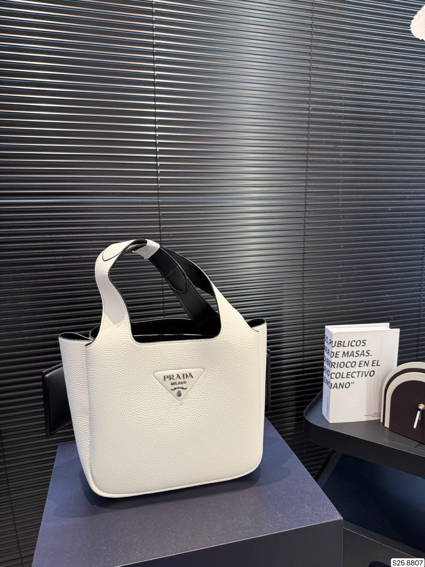 PRADA/プラダ_ スモール レザー トートバッグ