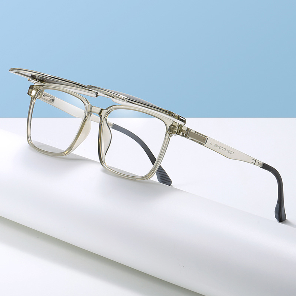 KYU With Customized Lens 