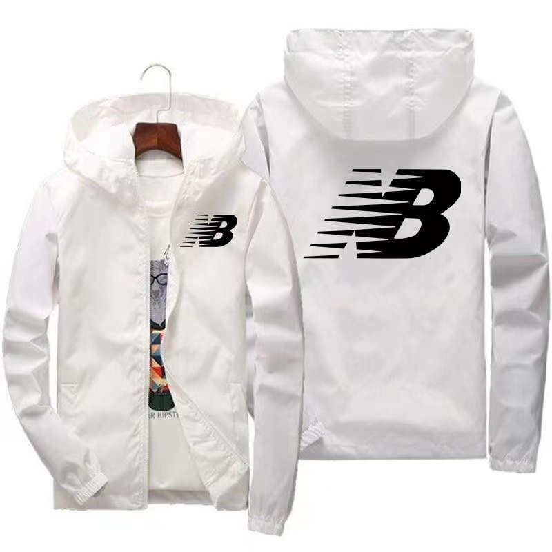 PUMA,MONCLER,Hugo Boss,New Balance,GIORGIO ARMANI,Helly Hansen,EMPORIO ARMANIトップコート