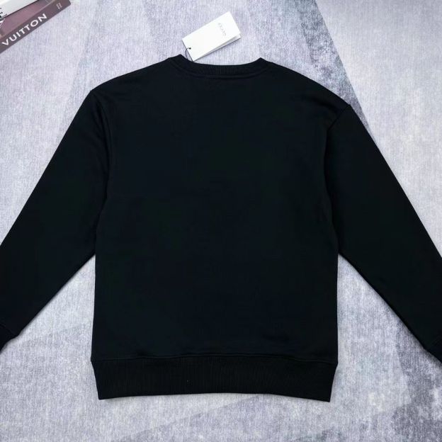 GUCCI  パーカー 長袖  ファッション　丸襟  人気　グーチロゴプリント　秋服