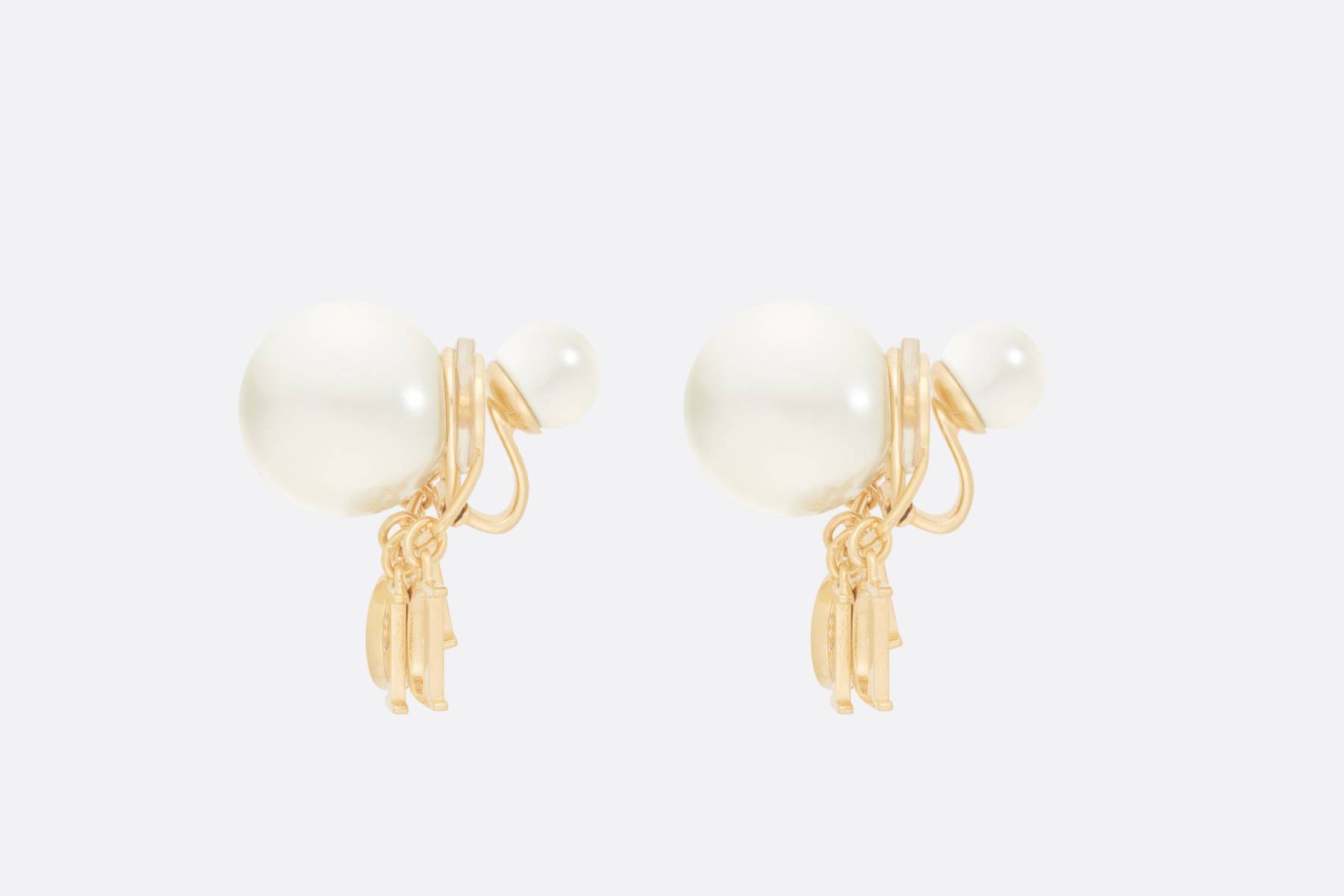 【国内発送/直営店】DIOR TRIBALES ピアス メタル・レジンパール・クリスタル