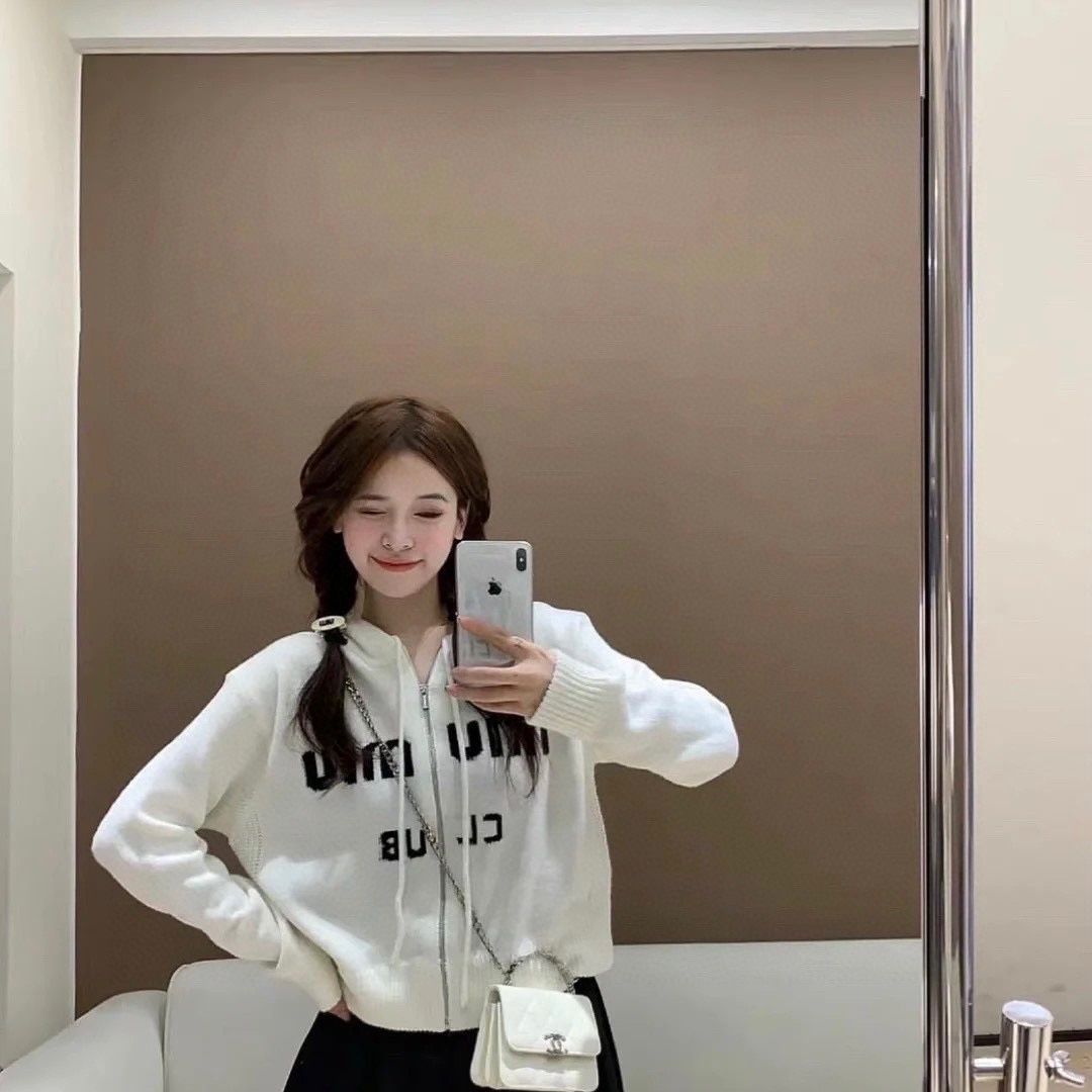 MIU MIUニットフード付きカーディガンコートセーター