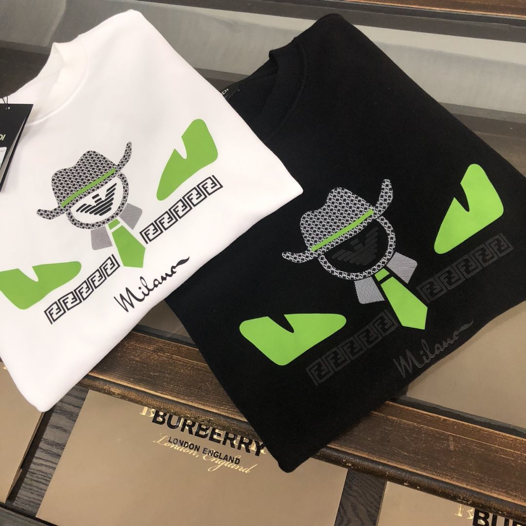 FENDI  パーカー フェンディ おしゃれ 丸首 プリント通勤 通学 秋服 男女兼用