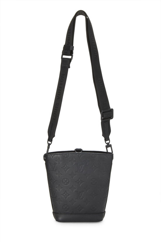 LOUIS VUITTON ルイ ヴィトン M82248 ノエ･スリング モノグラム･シャドウ カーフレザー メンズ ショルダーバッグ 斜め掛け ブラック-JAPAN DUTY FREE
