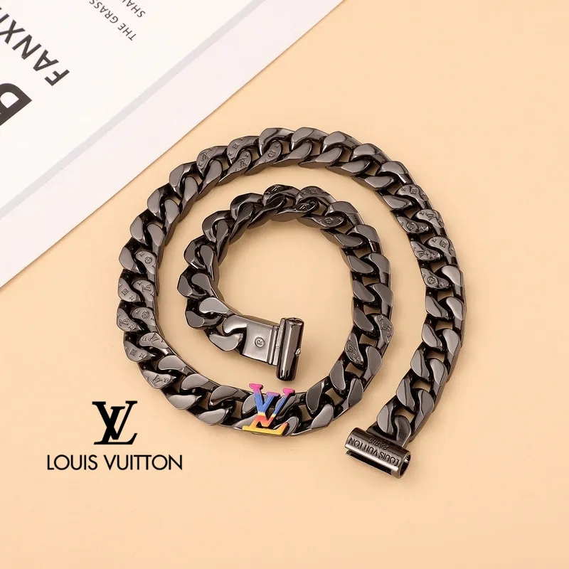 Louis Vuitton 2054 Chain Link Necklace Black Multicolor in Lacquer