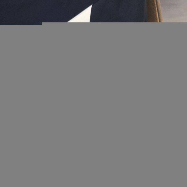 MONCLER春と秋の新作フード付きウインドブレーカージャケット