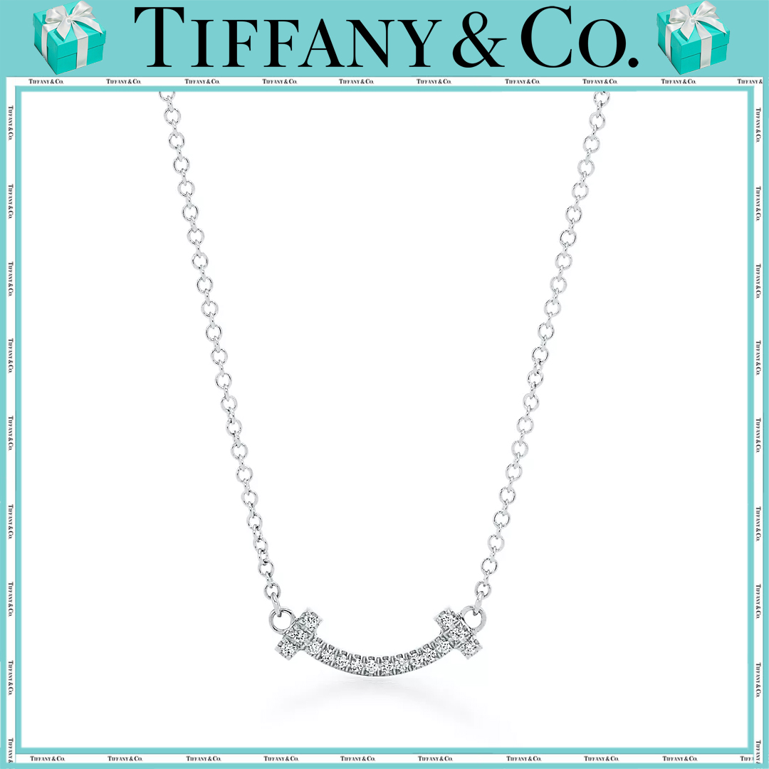 【国内発送/直営店】スマイル（ミニ） ペンダントホワイトゴールド