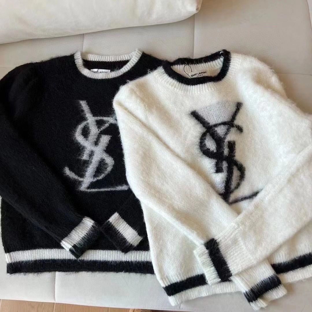 YSL 馬海毛胸に文字ロゴニットセーター   