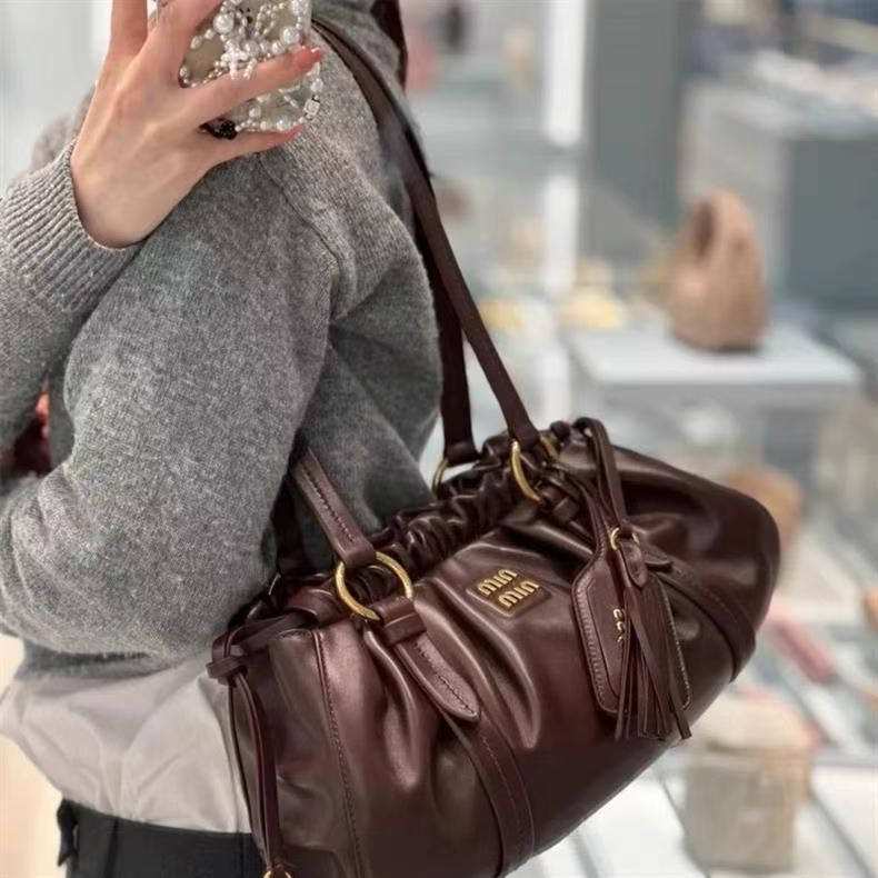 ミュウミュウ／MIUMIU "ジョワ ナッパレザー バッグ" ショルダーバッグ(ブラウン) 5BG289 NAPPA (2CSW V-MOO) RADICA