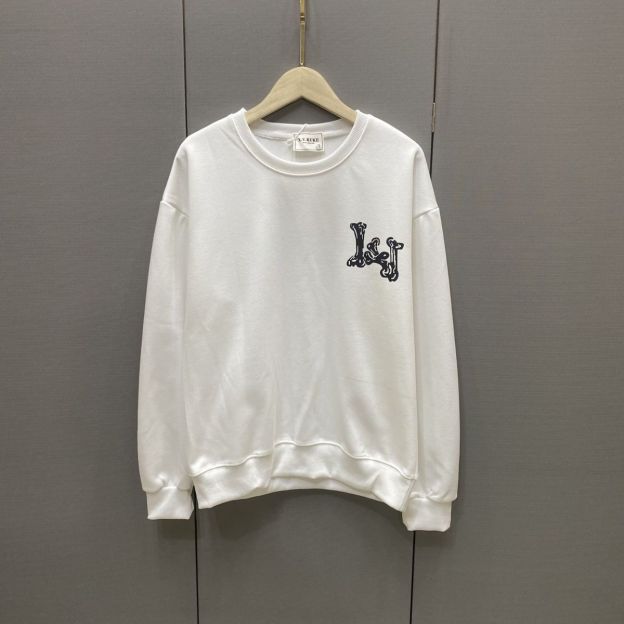 LOUIS VUITTON  パーカー ブランド　ルイ・ヴィトン ロゴ カジュアル　おしゃれ　男女兼用