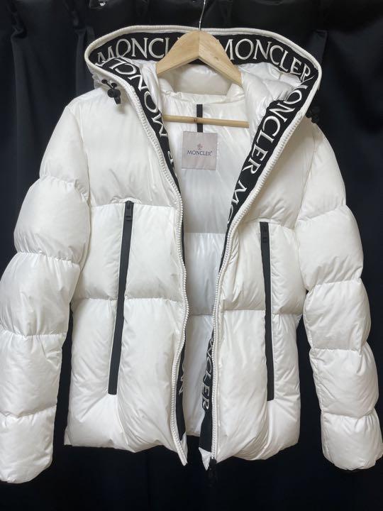 【国内発送】モンクレール ダウンジャケット MONTCLA ファッション　メンズ