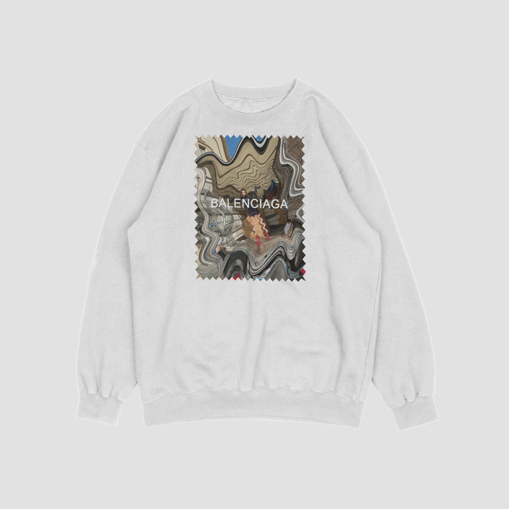Balenciaga クラシックなレタープリントスウェット クル
