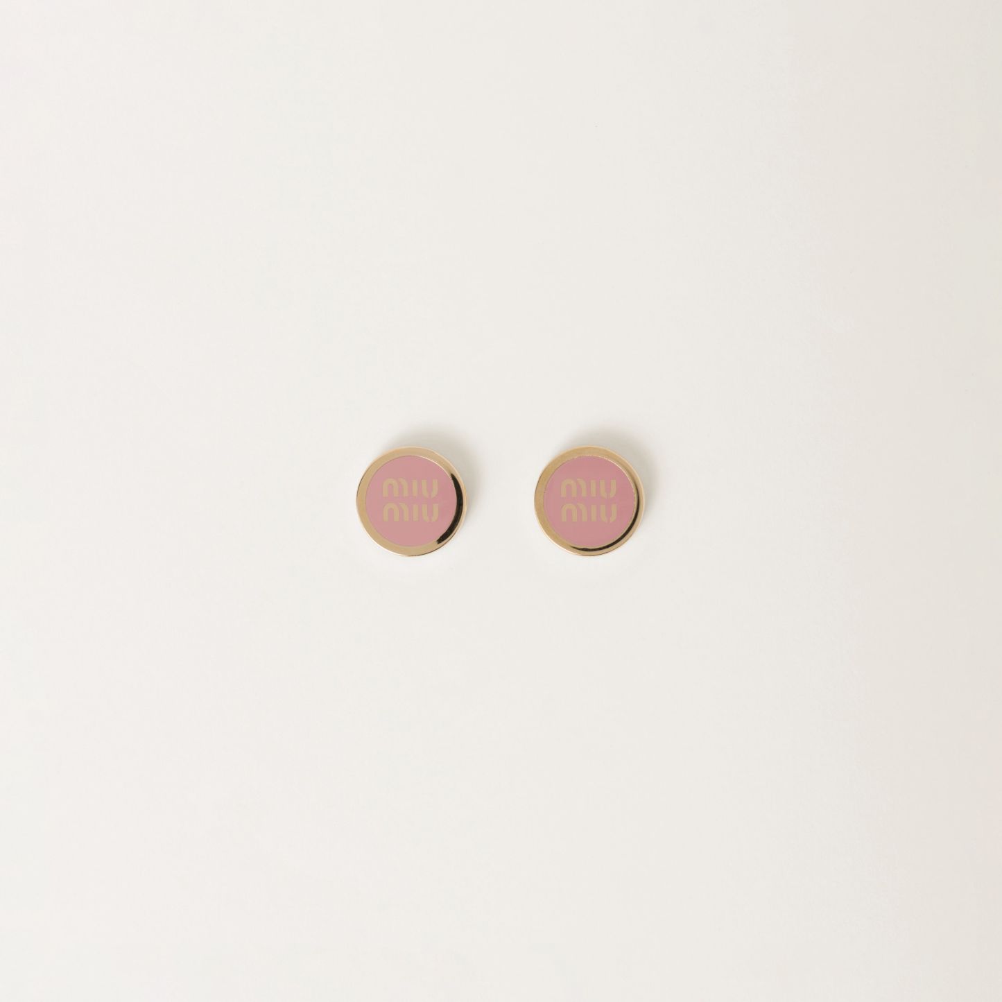 エナメルメタル ピアス