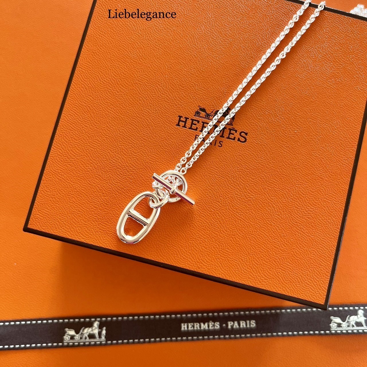 人気不動のデザイン ♪ シェーヌダンクル ♪ ペンダント ジュエリー