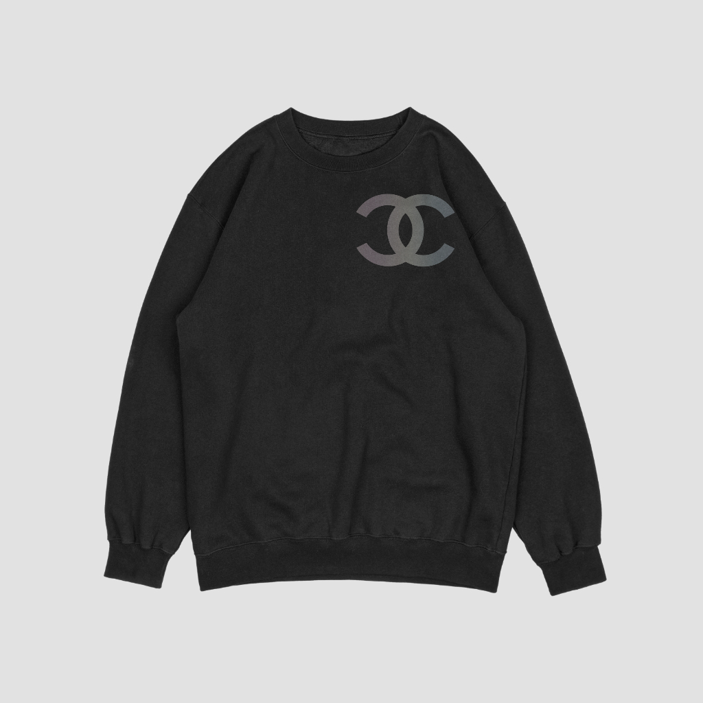 CHANEL アルファベットプリントのラウンドネックのスウェット クル