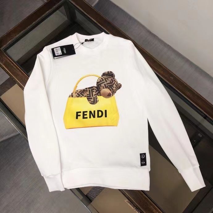 FENDI  パーカー フェンディ 可愛い クマプレントバッグ図案 丸首 通勤 通学 春秋冬服 男女兼用
