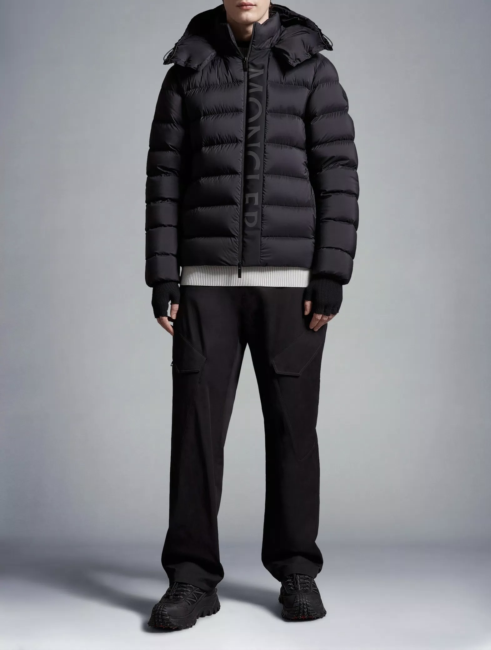 【MONCLER】Ume ショートダウンジャケット