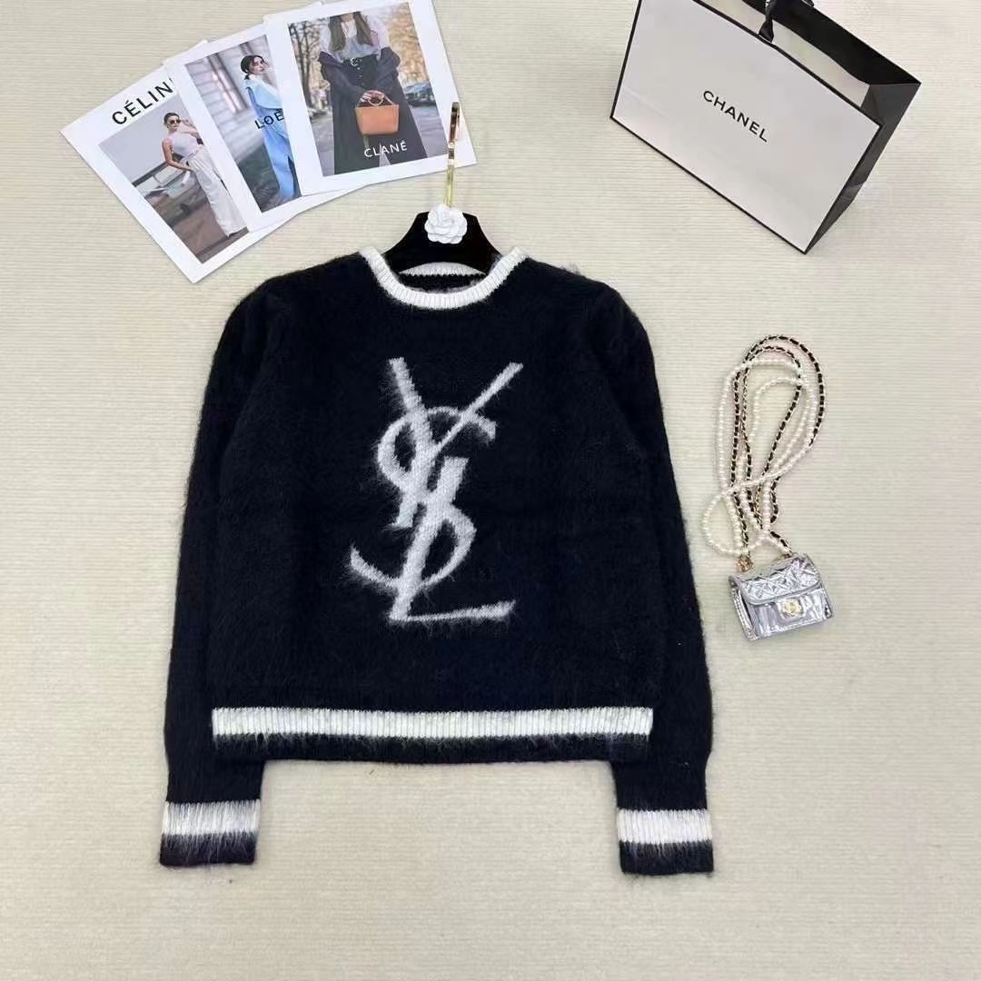 YSL 馬海毛胸に文字ロゴニットセーター   
