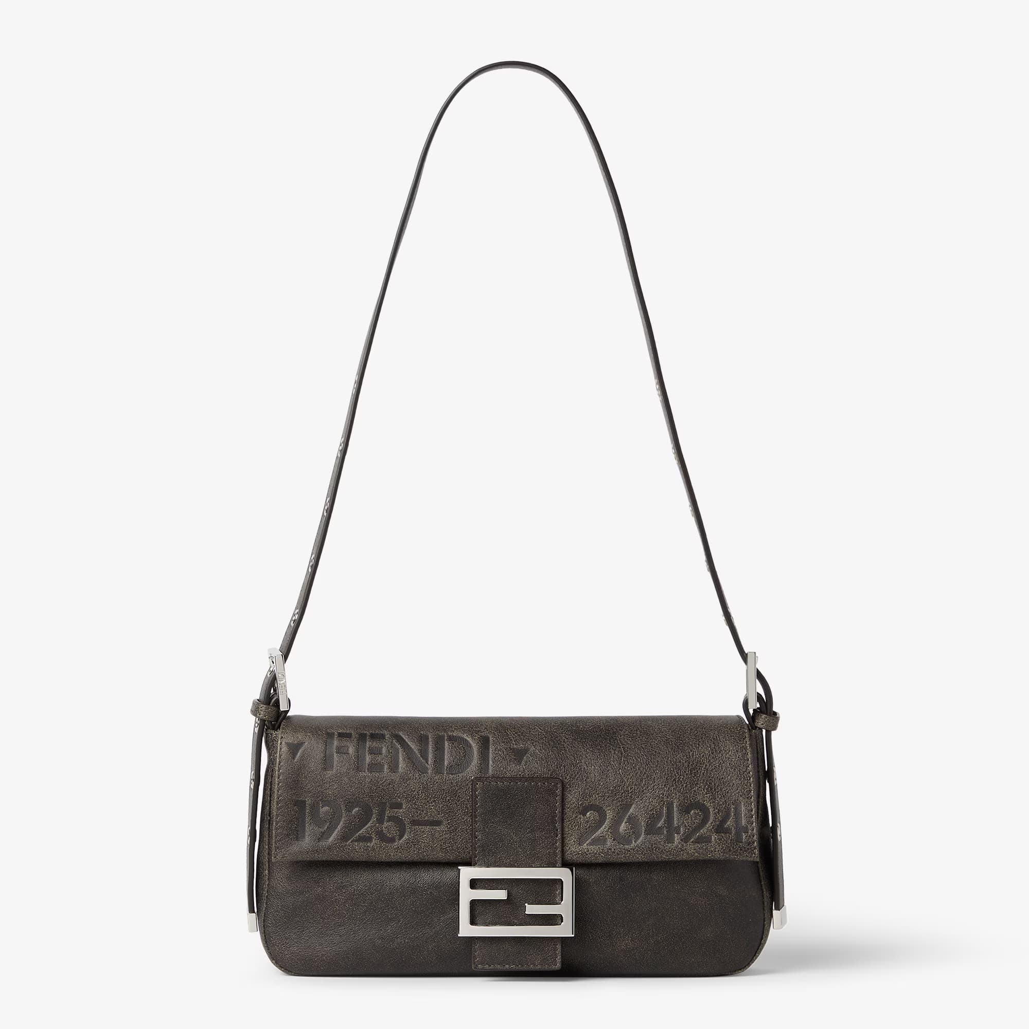 FENDIバゲットバッグ