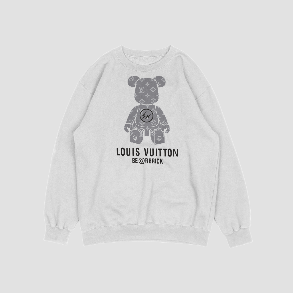 LOUIS VUITTON 連名印紙のスウェット クル