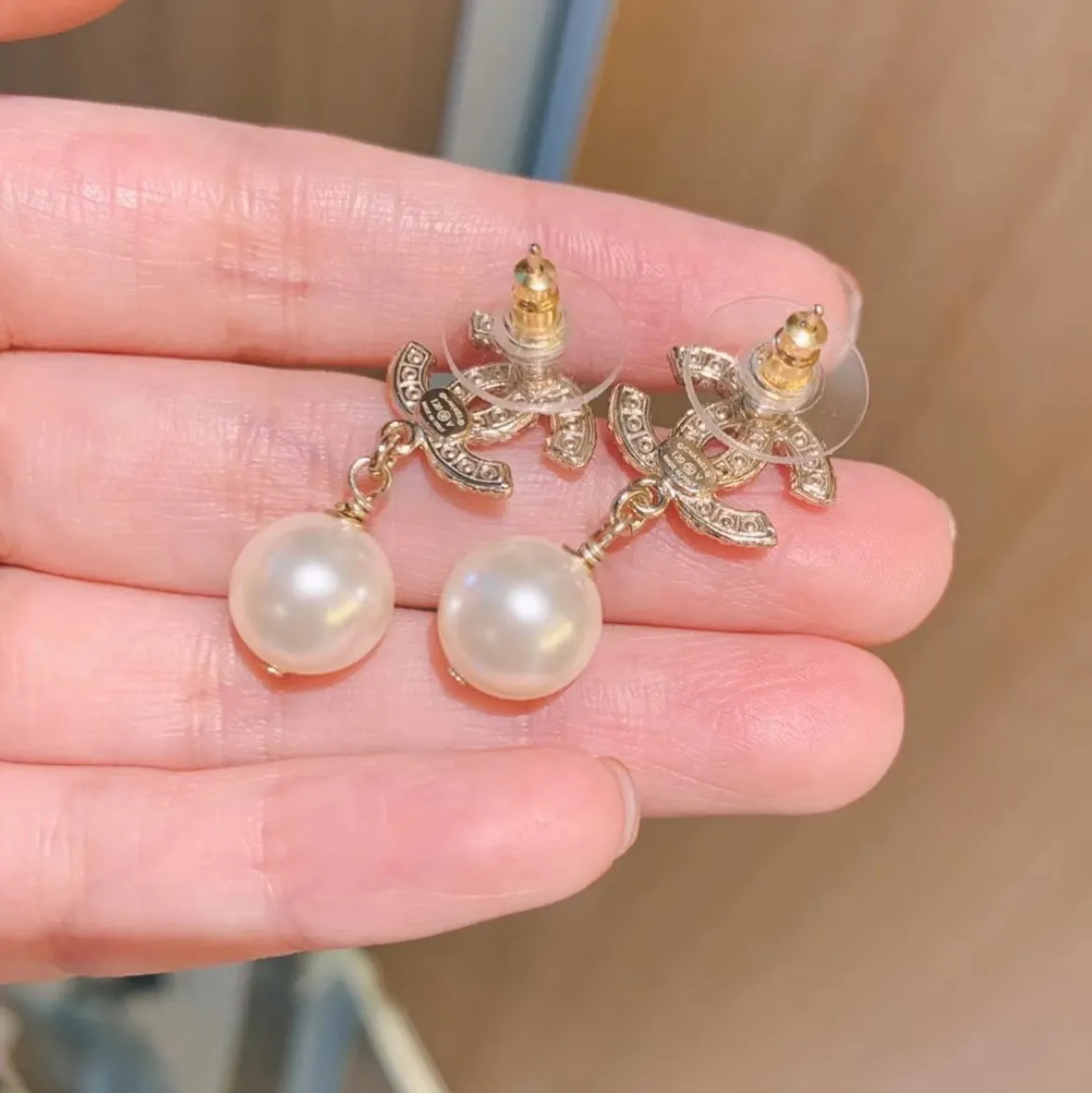 【国内発送/直営店】ゴールドパールピアス 2*3.4cm