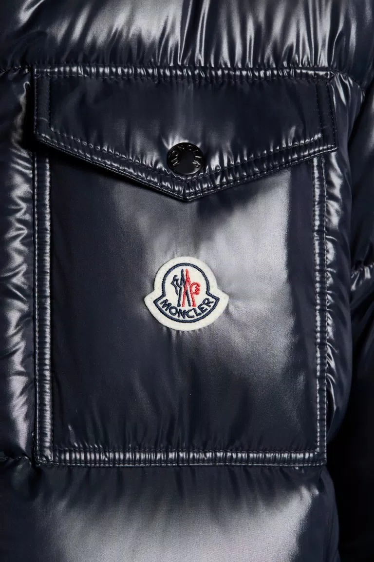 関税負担なし☆Moncler MONTBELIARD フード付ダウンジャケット ブラック  ホワイト 紺