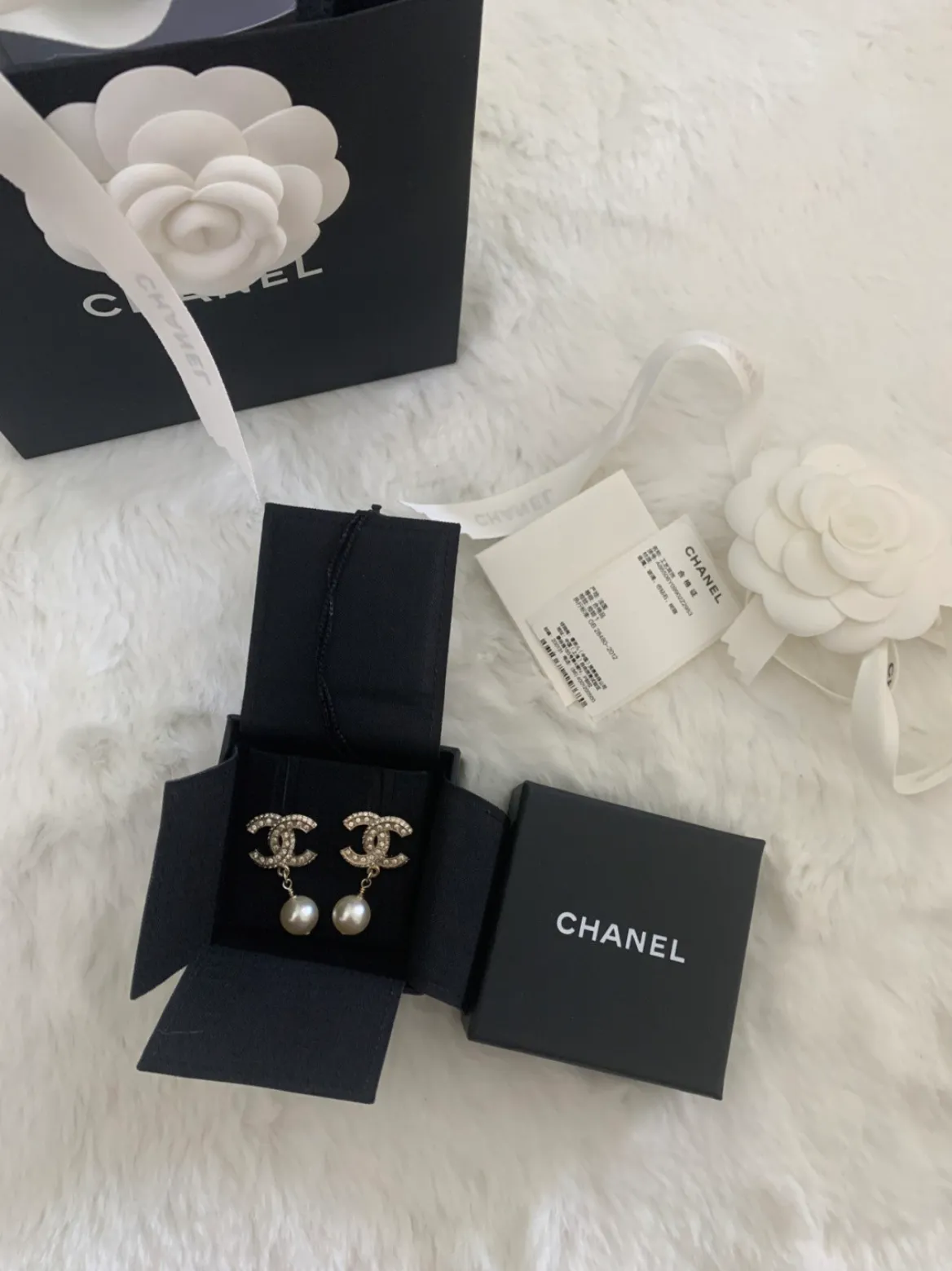 【国内発送/直営店】ゴールドパールピアス 2*3.4cm