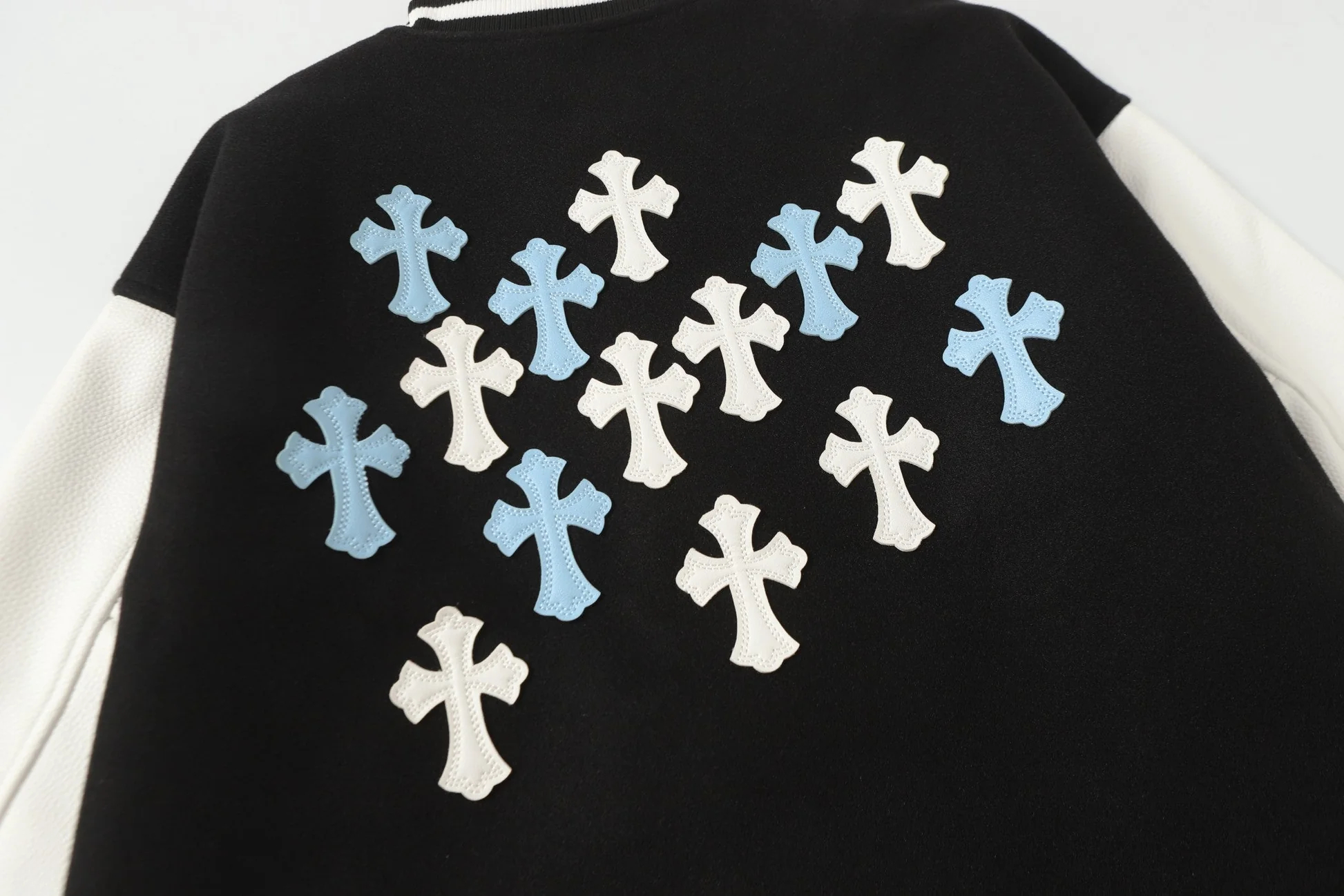 【Chrome Hearts】クロムハーツ ブラック×ホワイト ストリートスタイル ベースボールジャケット