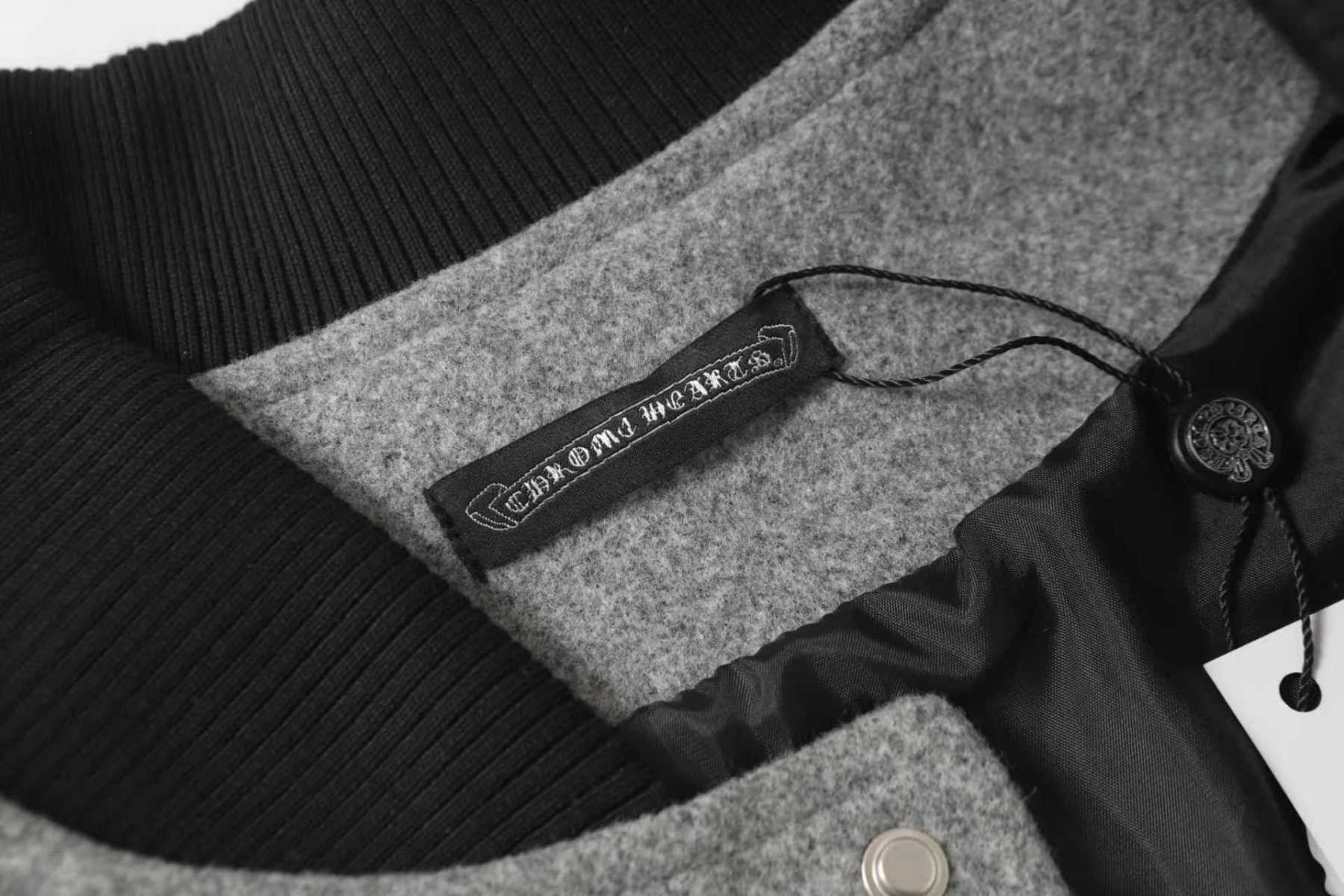 【Chrome Hearts】クロムハーツ マルチクロス グレー×ブラック バーシティジャケット