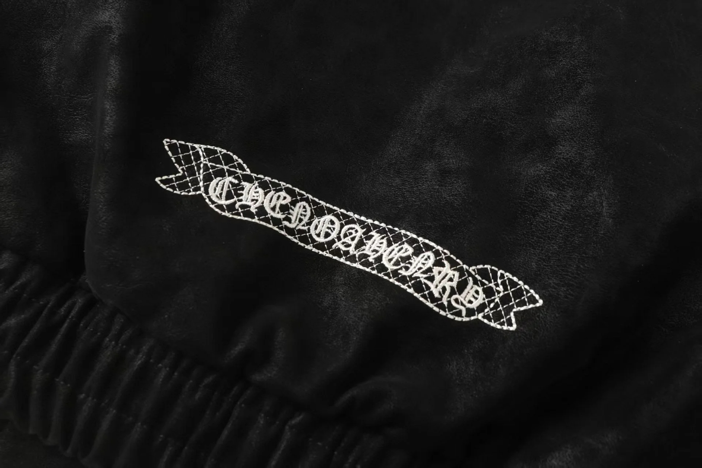 【Chrome Hearts】クロムハーツ ホースシュークロス 刺繍ジャケット - ブラック ストリートスタイル