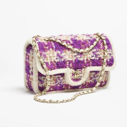 可愛いマルチカラー♡【CHANEL】ラージ フラップバッグ